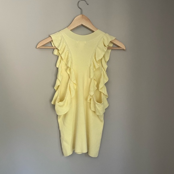 H&M ribbed ruffle tank - Picture 2 of 4